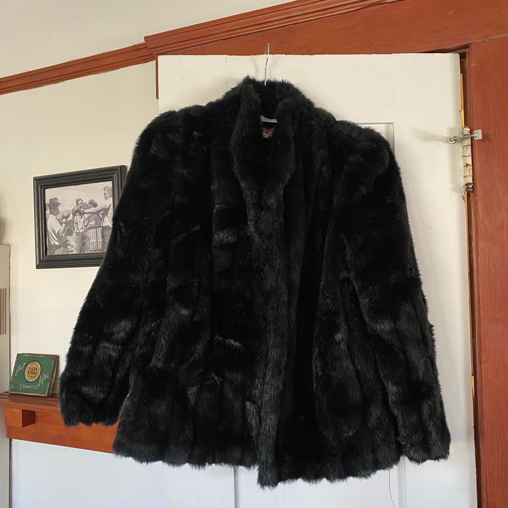 Vintage 90s Rondo Casual Black Faux Fur Coat, Size Small with pockets